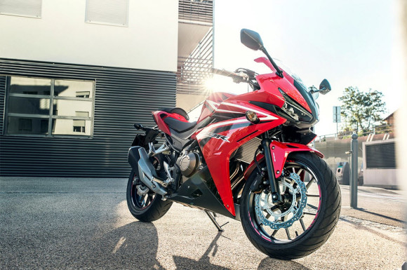 2016 Honda CBR500R_1