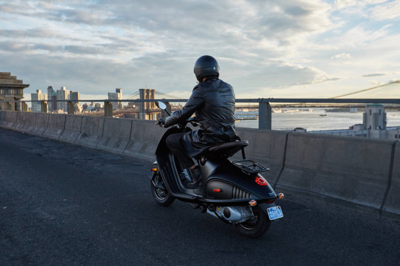 Vespa 946 Emporio Armani is Now Available in the U.S_2