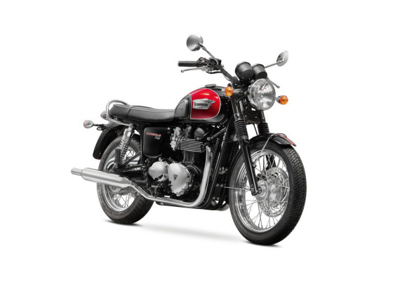 2016 Triumph Bonneville T100 Jet Black and Cranberry Red