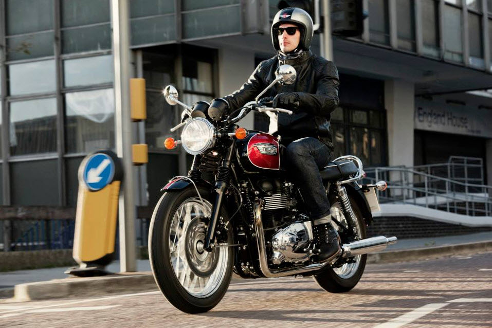 » 2014 Triumph Bonneville T100_6 at CPU Hunter - All Pictures and News ...